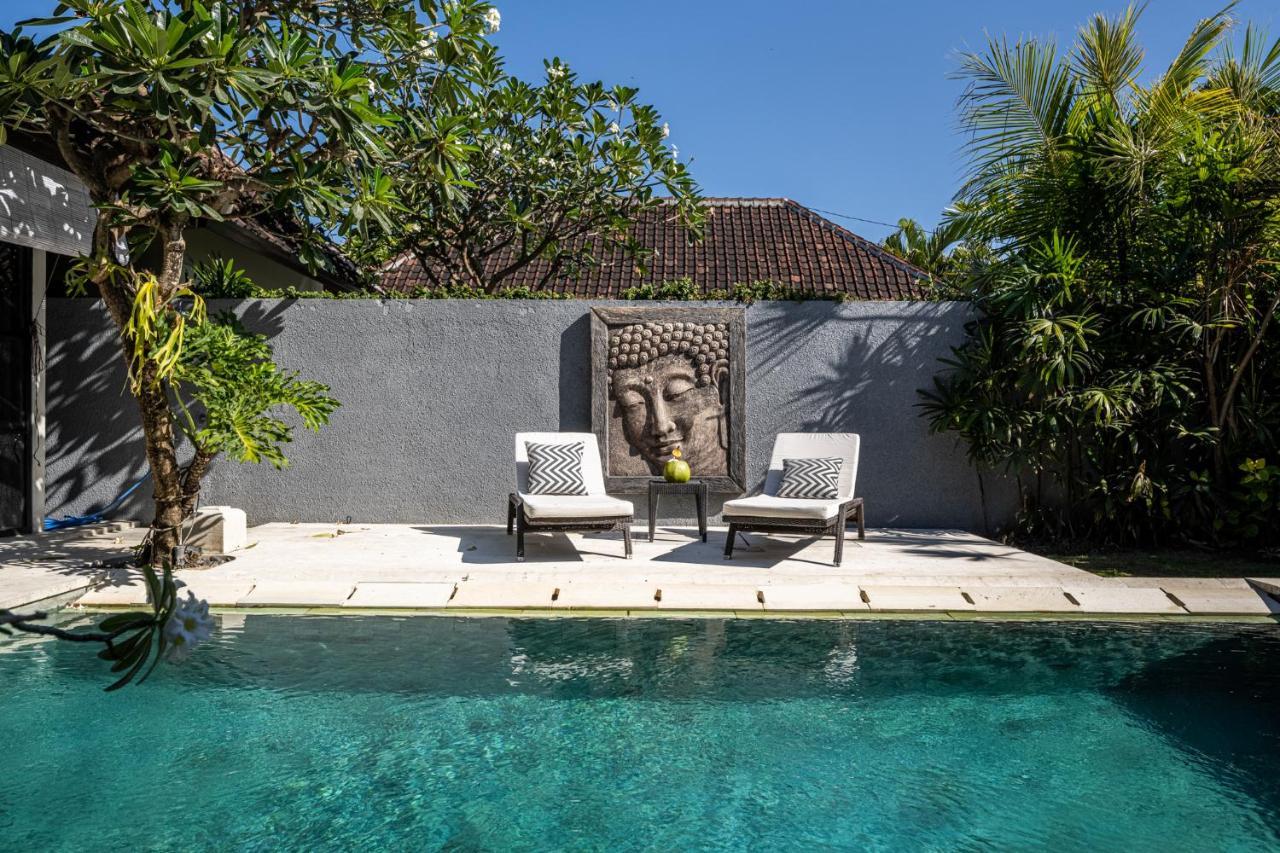 Jagaditha Villas Sanur  Exterior photo