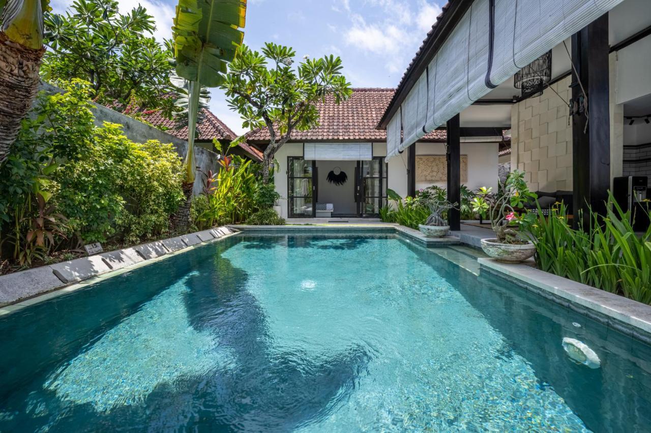 Jagaditha Villas Sanur  Exterior photo