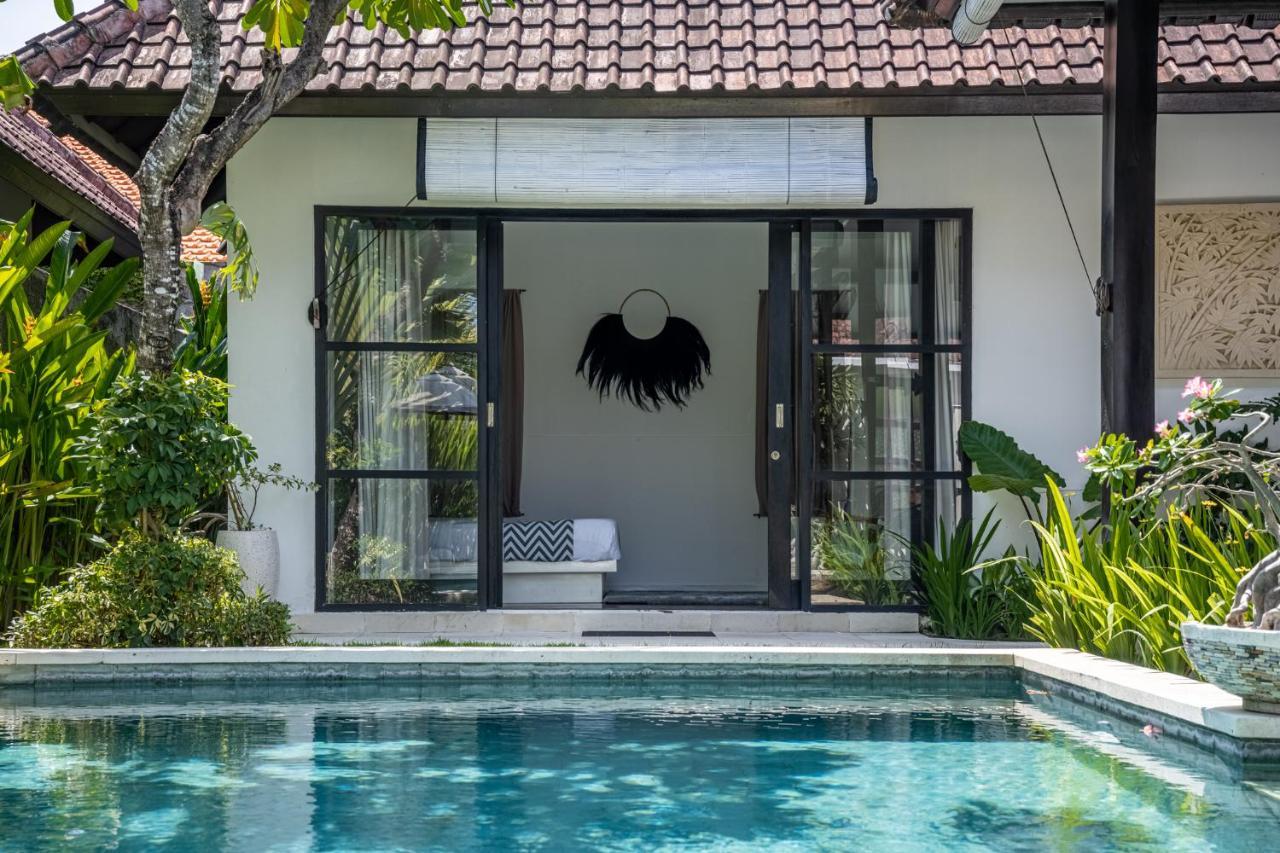 Jagaditha Villas Sanur  Exterior photo